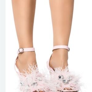 Elegant Pink Feathered Heels